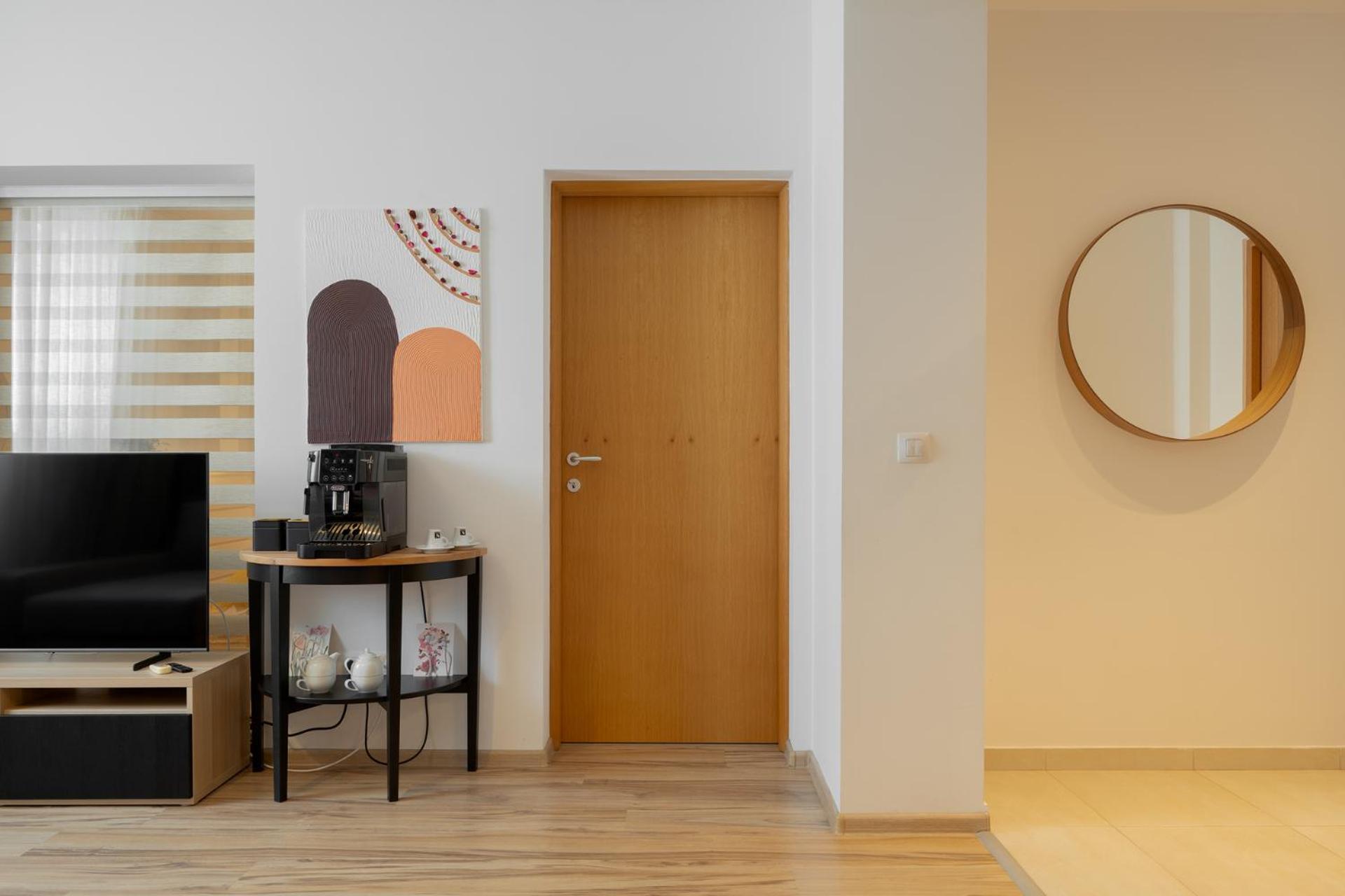 Airport Rin Nord Residence Apartment - Self Check-In Otopeni Εξωτερικό φωτογραφία